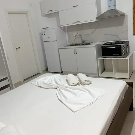 Am Apartment Sarande Exterior photo